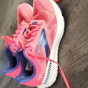 Brooks Launch CT5 Running Shoes